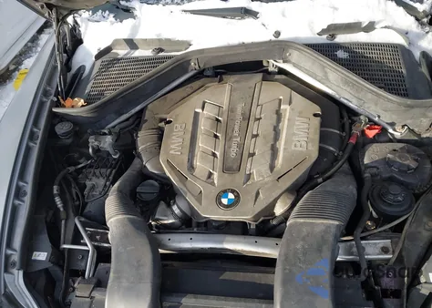 2011 BMW X6 xDrive50I z USA, uszkodzony, nr VIN 5UXFG8C57BLZ96280